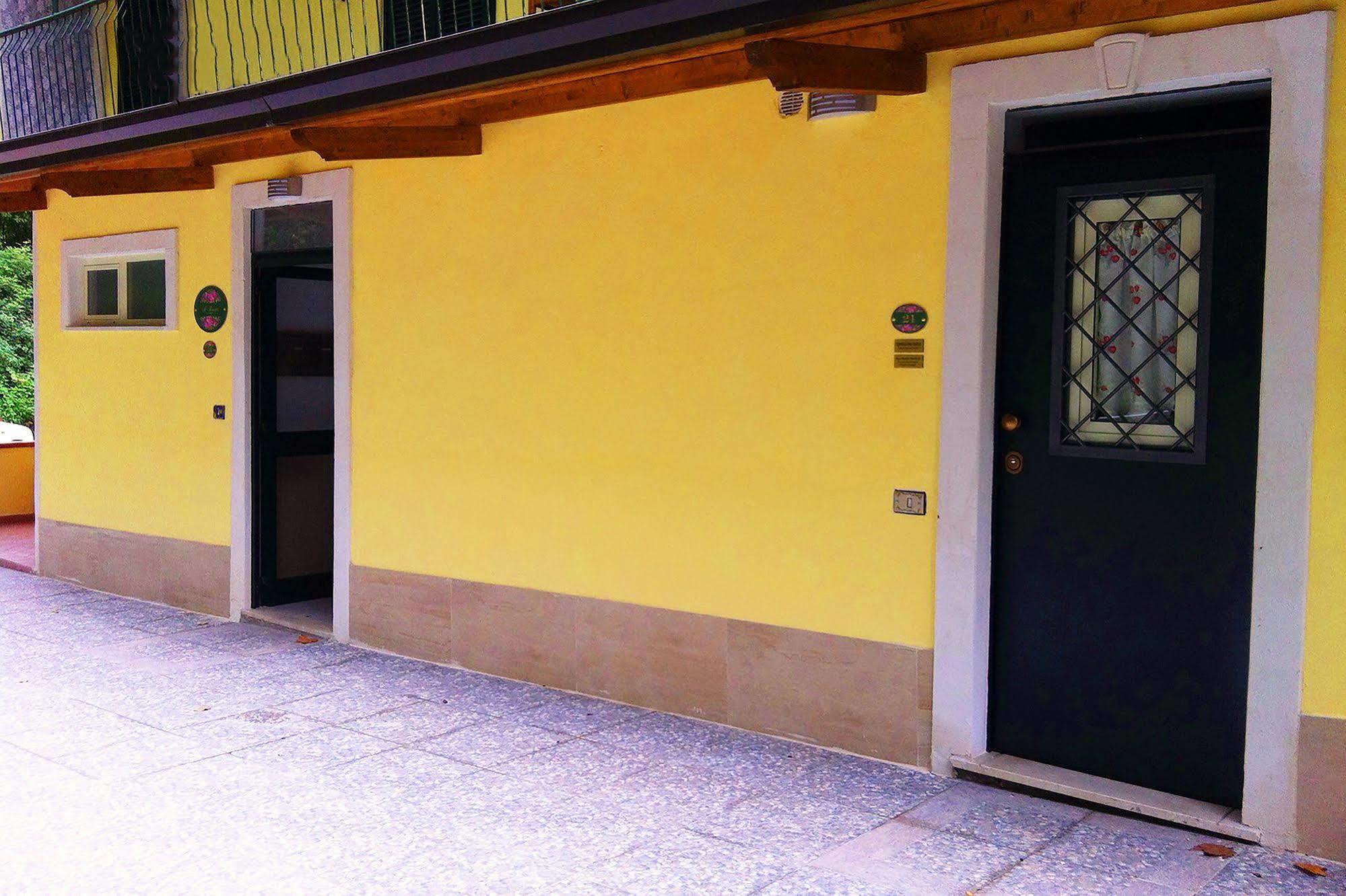 Il Roseto Bed & Breakfast Frosinone Exterior photo